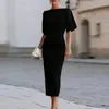 2026 Moda Femenina Europea y Americana Transfronteriza Verano Nuevo Estilo Elegante y con Estilo Color Sólido Ajuste Delgado Vestido sin Hombros