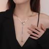 Colar de pérolas de prata quebradas com revestimento de prata 925, design de nicho de luxo leve feminino, corrente de clavícula 2024, novas explosões