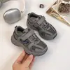 Zapatos Deportivos Casuales para Niños 2026 Primavera y Otoño Nuevos Malla Transpirable Tenis para Niños Casuales Zapatos de Papá para Niñas