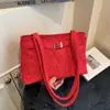 Bolso Tote de Gamuza con Letras Personalizadas, Simple Elegante, para el Trayecto Diario de la Mujer, Bolso de Hombro Moderno y con Estilo, Gran Capacidad