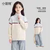 Fábrica de Ropa Infantil Xiaofei Cárdigan Suéter Otoño 2026 para Niñas, Top Casual para Niños Mayores, Ropa Exterior de Punto para Niños