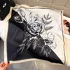 Pañuelo de Seda Floral Vintage Estilo Boceto para Mujer, Pañuelo Cuadrado de Seda de Imitación con Bloques de Color, Delgado y Versátil para Primavera y Verano, Se Puede Usar como Bufanda para el Cuello o Lazo para el Cabello