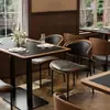 Mesas y sillas de cafetería, tienda de té de leche y postres, pastelería, sillas de comedor de madera maciza, restaurante occidental, bar, tetería, mesas y sillas de comedor comerciales