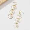 1 Par de Pendientes de Perlas Empalmadas con Corte Redondo Calado, Elegantes con Cuentas Retro, Joyería Original Hecha a Mano al por Mayor con Diamantes