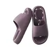 Pantuflas a prueba de fugas de EVA para baño, antideslizantes, pantuflas suaves de suela para pareja con sensación de pisar heces, uso en casa, pantuflas ahuecadas de secado rápido, venta al por mayor de verano
