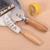 Cortador de Rueda para Pizza Mango de Madera y Goma Creativo Cocina de Hotel Hogar Horneado Cuchillo de Guisantes Acero Inoxidable Estufa Cuchillo para Pizza