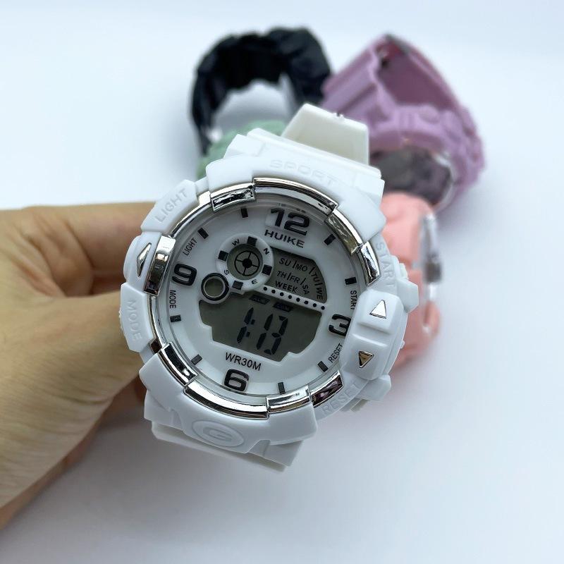 O1CN01y453Si28nW7abNZZf_!!2352