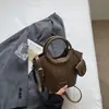Bolsa Saco 2026 Nova Moda Tendência Feminina Ombro Único Bolsa de Mão Versátil Ins Transversal Bolsa Cesta Tendência