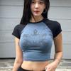 Top casual de verano estilo Y2K para chica hot distintivo con patrón callejero estampado, corto, ajustado, con ombligo descubierto, versátil para combinar, ropa de mujer