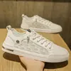 Zapatos Populares para Hombre 2026 Nuevos Zapatos Casuales Planos Transpirables de Verano Zapatos Casuales de Cuero Slip-On Zapatos Versátiles de Trabajo de Moda