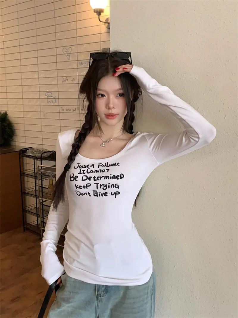 复制_kumikumi辣妹风字母印花长袖T恤女.jpg