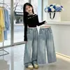 Conjunto 2026 para meninas, novo, estiloso e moderno, conjunto de primavera e outono infantil para meninas mais velhas com top de strass e calça de strass