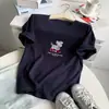 Camiseta de Manga Corta con Estampado de Cachorro y Borde Rizado de Dibujos Animados, Cuello Redondo, Moderno Estilo Nuevo 2026, Sencilla y Elegante, Top Adelgazante, Versátil