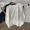 Toque Suave e Aconchegante ~ Camiseta Básica de Gola Redonda com Bordado Simples de Elefante para Mulheres, Top Versátil Solto e Emagrecedor para Outono e Inverno