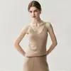 Camisole de malha Conseni 100% cashmere com decote em V, um top feminino simples e versátil, perfeito como uma elegante camada interna, disponível para atacado