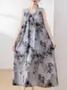 Novo Vestido de Algodão e Seda de Verão para Mulheres, Corte Amplo, Emagrecedor, Adequado para Mães de Meia-Idade e Idosas, Vestido Longo Elegante, Vestido de Praia