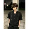 Camisa Bordada Estilo Palacio con Hombreras de Seda Helada Manga Corta para Hombre, Atuendo de Modelo de Moda de Gama Alta para Verano con Camisa de Manga Media de Cuello Cubano