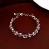 Pulseira Oca Oval de Zircônia Estilo Commuter Francês, Pulseira de Design Levemente Luxuosa e de Alta Qualidade, Joia de Mão Moderna e Versátil para Mulheres