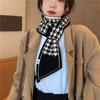 Nueva bufanda pequeña de pata de gallo para mujer, otoño e invierno, estilo coreano, cálida red roja estilo océano, bufanda protectora para el cuello, elegante, combina con todo, moda