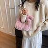 Exterior Bolsa Única Fofa Feminina Outono e Inverno Nova Chegada Bolsa Fofa Moda Plissada Nuvem Bolsa All-Match Plush Portátil Pequena Bolsa