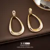Pendientes Geométricos en Forma de U Calados de Venta Caliente Europeos y Americanos, Pendientes de Diseño Retro en Forma de Gota, Pendientes Elegantes Simples de Nicho