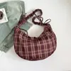 Bolsa Tote Transversal de Grande Capacidade Bolsa de Mão Simples para o Dia a Dia Feminina Moda Verão 2025 Nova Bolsa de Ombro para o Dia a Dia