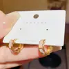 Brincos Pequenos de Metal com Design Geométrico Exquisito e Compacto, Design Simples e Estiloso, Brincos da Moda, Versátil para o Dia a Dia
