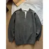 Visual em camadas com um suéter de tricô two-piece estilo americano com decote V e blocos de cor para homens, um suéter de outono simples e de caimento solto adequado para casais