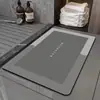 Alfombrilla Ovalada Simple de Tierra de Diatomeas para Baño y Entrada de WC, Felpudo Absorbente de Agua Antideslizante para Entrada, Alfombrilla de Piso al por Mayor