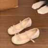 Primer Encuentro con los Nuevos Zapatos Planos de Ballet para Mujer 2026 con Lazo y Aumento Oculto de Altura, Perfectos para Combinar con Faldas, Zapatos Mary Jane de Estilo Francés Muy Hermosos