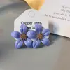 Pendientes de flores de primavera y verano para mujer, con aguja de plata S925, elegantes y femeninos, con pintura en aerosol de metal y cinco hojas.