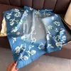 Bufanda Nueva de Seda Estampada, Chal de Alta Gama, Protección Solar para el Cuello, Bufanda Cuadrada Pequeña Versátil para Viajes Diarios, Pañuelo para la Cabeza, Bufanda para Mujer