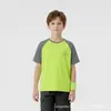 Camisetas Esportivas Frescas de Manga Curta Estilo Coreano de Verão para Crianças, Tops Coloridos de Secagem Rápida para Meninas ao Ar Livre, Camisetas para Meninos Venda por Atacado