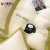Xiangling Productos Premium Estilo Lujo Ligero Sensación de Alta Gama Bordado de Felpa de Leche Borde Ancho Juego de Cama de Cuatro Piezas Sábana Funda de Edredón Funda de Almohada Ropa de Cama