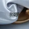 Anillos Retro Trendy de Búho Japoneses y Coreanos para Hombres y Mujeres, Anillos de Pareja con Diseño Único, Estilo Oscuro Fresco de Nicho