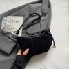Coreia do Sul Nicho Bolsa Dumpling Niujiao Bolsa Feminina 2024 Nova Bolsa Transversal Texturizada Fosca Bolsa Diária para Deslocamento Bolsa para Celular