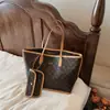 Bolsa Casual Transfronteiriça para Mulheres, Grande Capacidade, Novo Modelo 2026, Bolsa de Ombro Versátil para Compras, Bolsa Tote Fashion