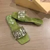Primer Encuentro Jifa Zapatillas de Tacón Bajo Francesas para Mujer Verano Ropa de Exterior 2026 Nuevo Estilo con Faldas Sentido de Alta Gama Zapatillas Planas con Pedrería