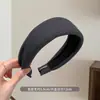 Diadema de Ala Ancha Color Café Otoño e Invierno para Mujer 2025 Nueva Diadema de Parte Superior Alta Pinza para el Cabello de Moda de Alta Gama Tocado
