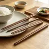 Palillos de madera para alitas de pollo para uso doméstico, madera maciza sin pintura ni cera, palillos de madera para restaurantes, hoteles, hot pot, palillos de regalo, venta al por mayor