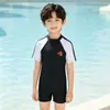 Roupa de Banho Infantil Meninos Peça Única Manga Curta Roupa de Banho Verão Manga Longa Proteção Solar Secagem Rápida Fonte Termal Litoral Praia Conjunto de Natação
