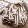Ropa Infantil Ropa de Primavera y Otoño Niños y Niñas Sudaderas Nuevas Camisetas Interiores para Niños Estilo Coreano Bebé Rayas Tops Estilo Forrado de Polar