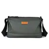 Bolsa Cuadrada Pequeña para Hombre de Comercio Exterior Transfronterizo Modelo Nuevo 2025 Bolso Cruzado para Mujer Ligero Simple Moda Urbana Bolsa para Teléfono Móvil