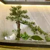 Novo Modelo de Pinheiro de Boas-Vindas em Madeira Maciça em Novo Estilo Chinês para Arranjo de Entrada de Paisagem, Bonsai Verde Artificial para Exibição em Piso Interno