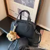 2026 Nueva Moda Versátil Bolso de un Solo Hombro Práctico Sensación de Alta Gama Bolso tipo Concha Bolso de Mano Simple Cruzado de un Solo Hombro Bolso para Mujer
