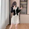 Vestido Novo Estilo Doce com Gola de Renda tipo Boneca, Saia Curta Estilo Fada, Cor Sólida, Veludo Não Desbota