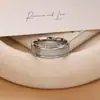 Anillo delgado dulce de capas para mujer, anillo abierto en forma de corazón exquisito y versátil, anillo de dedo índice moderno de alta gama estilo ins