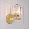 Luz frontal de espelho de cristal minimalista moderna estilo americano para interior quarto cabeceira espelho de maquiagem armário nova luminária de parede atacado