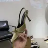 Chuyuji 2026 Verano Nuevos Tacones Altos de Punta Fina de Nicho para Mujer, Sandalias Cerradas de Tacón de Aguja con Hebilla de Moño de Gamuza