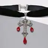 Comercio Exterior Transfronterizo Cruz Gótica Colgante de Rubí Gargantilla Oscura de Terciopelo Collar Corto